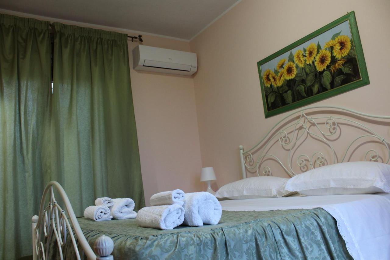 Bed and Breakfast La Collina Санта-Мария-дель-Чедро Экстерьер фото